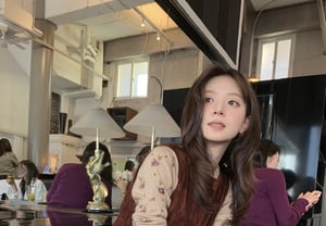 Kim Ji-young de «Heart Signal 4», ¿una moda que no resalta su belleza? «Todos dicen que es un desastre, pero yo soy feliz»
