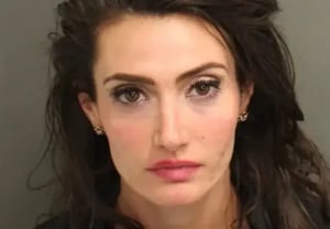 "A mugshot this beautiful" Former WWE beauty wrestler arrested for drunk driving, 'shock'... "How did a former emergency medical technician who saved lives end up like this?"