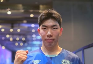 "Our top pick was Jeon Yu-seok." Park Cheol-woo, who secured a 2-meter-tall outside hitter with a libero background through a 4% miracle, and why Woori Card chose "Heo Su-bong of Geumsan"