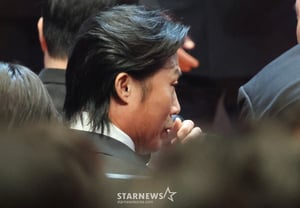 获"总统表彰"的柳海真，神情凝重被拍下……顺利出席颁奖典礼 [Star Issue]