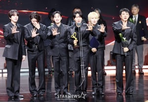 Super Junior, Premio del Presidente en la Categoría de Artes y Cultura Popular [★Fotos]