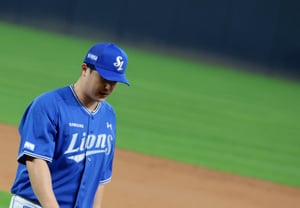 【一瞥】“啊!……没能撑过第2局” 被换下的崔元泰