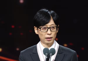 Yoo Jae-seok, vượt qua sức khỏe suy yếu để đạt kết quả "Tôi sẽ cố gắng hết sức cho đến ngày được cho phép"..Nhận Huân chương Văn hóa [Giải thưởng Nghệ thuật Văn hóa Đại chúng]