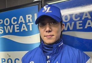 “Baffled by the early pull”: Won Tae-in, “I wanted to face superstar Kim Do-young with no runners on base, but a substitution? I thought it was a joke” [PO3 On-Site]