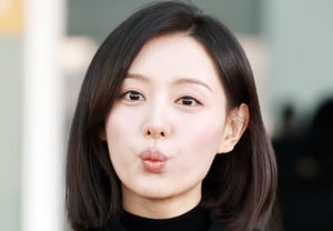 Kim Ji-won, «expresión adorable» [★Foto]