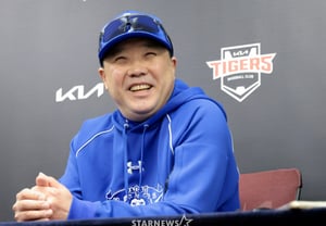 "元泰仁连续投球没问题！费德克也斗志昂扬→不设定投球数上限" 朴镇万的自信