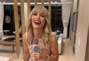 "Wasn't that Taylor Swift?" Former No. 1 women's tennis player makes a surprising transformation... Even her NBA star husband might not recognize her