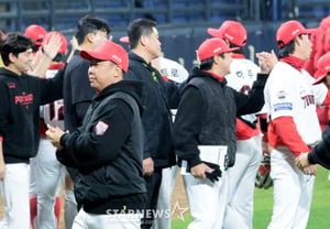 [Un vistazo rápido] El director técnico Lee Beom-ho: "¡Ahora nos vamos a Daegu!" Los Kia Tigers ganan el cuarto partido