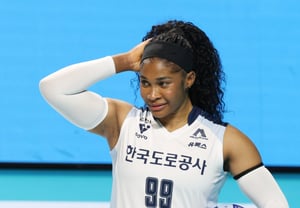 [Foto] Moma, "Silva es un rival fuerte"