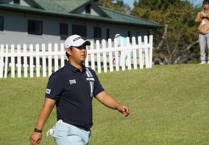 «Это не мой мяч?» Ошибочный удар в PGA Tour у Ким Чжу Хёна... Игроки поменялись мячами и ударили по чужим → обоим назначено по 2 штрафных удара «Неожиданная беда»
