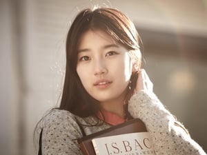 수지 "날 보며 첫사랑 떠올리는 것, 이해 못 했다..평범한 얼굴" 미모 망언 [화보]