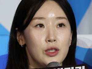 '외로움 털어낸 SOOP 맏언니' 고예림 "(한)다혜가 와서 편안해요"... 이젠 '1승 사냥' 간절 "모든 선수 같은 생각" [V리그 현장]