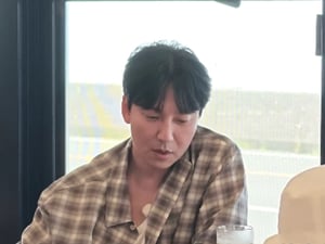김남길 '팬 납치 사건' 소환.."5시간 40분 동안 21곡 불러" 폭소 [디스이즈 현무로드]