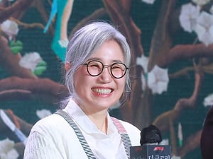 김은숙, 수상 중 신작 유출 위기 해프닝.."이 엔딩신, 맘에 들어"