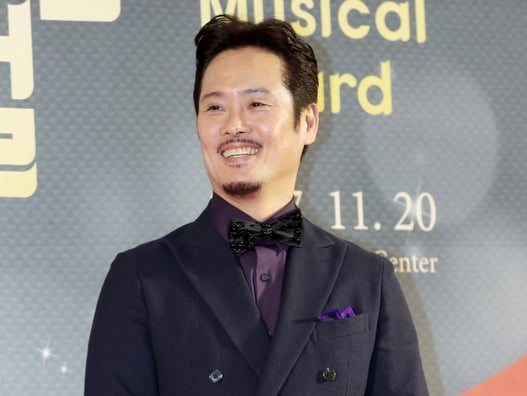 '성폭력 혐의' 남경주 결국 홍대 교수 '직위해제'