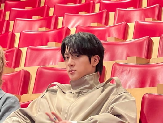 돌아온 방탄소년단, 빌보드 1위!