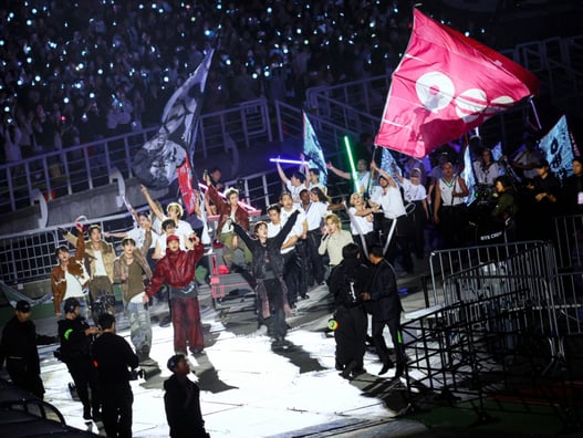 "7명 함께 할 때 가장 강력" 방탄소년단 '아리랑' 투어 외신 호평