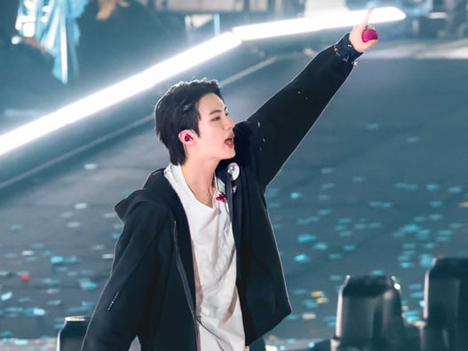 방탄소년단, K팝 역사 또 썼다!