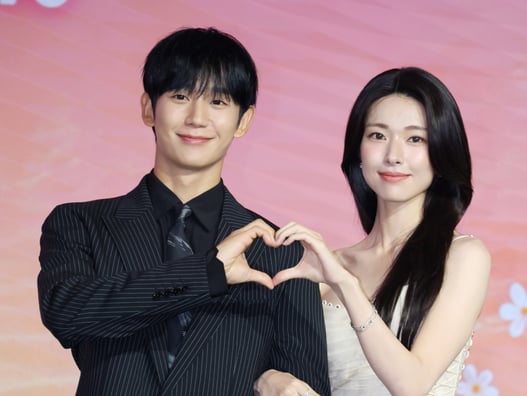 '매국노 후손' 하영의 눈물, '승산 없습니다'