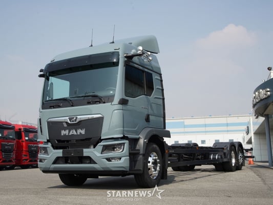 만트럭코리아, 뉴 MAN TGM 6x2-4 출시 '국내 최장 10.2m 적재함까지'