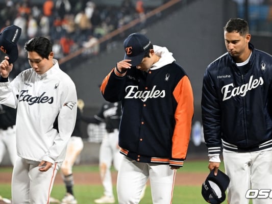 '8점 내고, 9점 주는' 한화 야구, 타선 강화도 무색... '폰-와 이탈→ERA 9.00' 마운드를 어쩌나