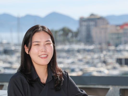 "봉준호 잇는 韓영화 신예"..진미송 감독, 칸 '라 시네프' 2등상 [칸★리포트]