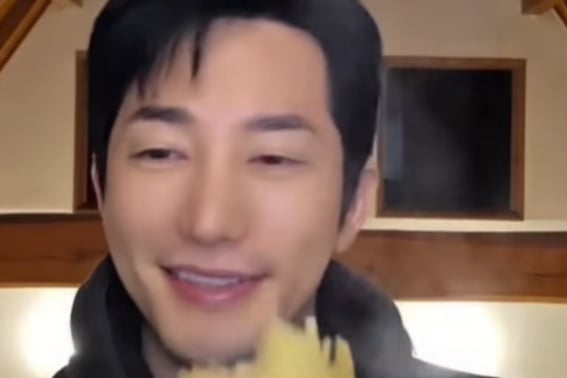 'TikTok 500 million won' Park Si-hoo, 'Natural Duck TikTokker' from roasted sweet potato mukbang.."It looks delicious, right?" [Star Issue]