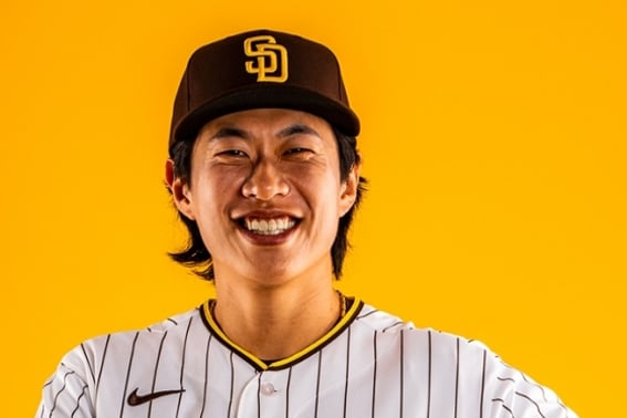 Сонг Сонг Мун "Без участия в WBC", первый хоум-ран в ML → "Это то же самое, что и место, где он пострадал в межсезонье" также внимательно следите за SD.