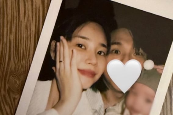 AOA出身的有娜，成为妈妈的近况...♥丈夫、儿子和家人的照片