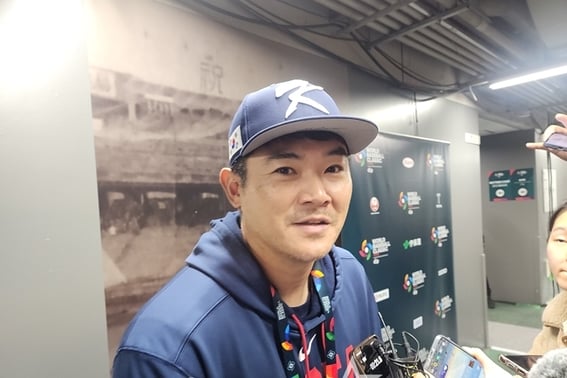 "紧急出场→删除2局"的42岁老警察表示:"比起负担，更需要证明。→能够报答国民的支持，感到非常荣幸"