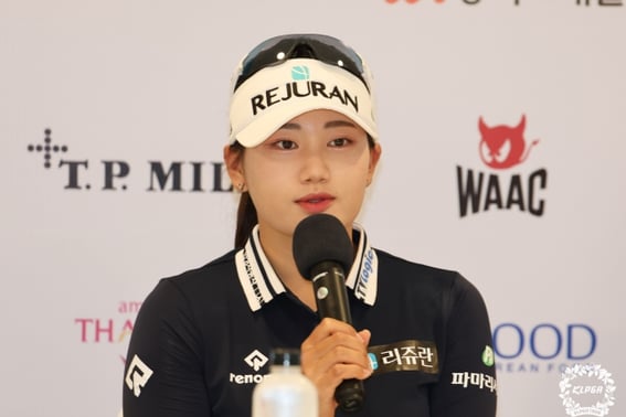 "The first competition will be a sponsor competition, and I will repay you with the victory." No Seunghee's resolution... The KLPGA will open with the 'Lizuran Championship.'