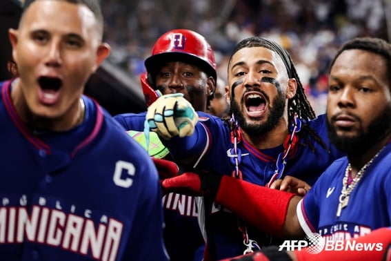 '9 всех 20 хоумранов ML' Доминика и Корея встретятся в четвертьфинале! Победив Венесуэлу 7:3, определили место в группе D [2026 WBC]