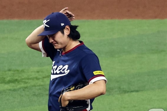 Cú đánh lạnh lùng gây sốc của Oh Seung Hwan → 'Chỉ lần này thôi', Jung Min Cheol cũng bày tỏ sự cần thiết phải tìm ra cầu thủ ném bóng đáng tin cậy và được giao phó' [WBC]