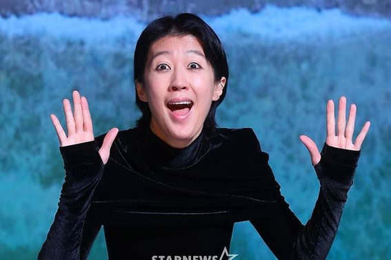 『離婚』のホン・ジンギョン、気になる男性の存在を明らかにした..「私、男がいる」 [マニトクラブ★夜TView]