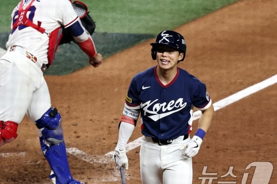 "真ん中の球も空振り" パク·ヨンテクの決意を指摘、経験不足 韓国打線→'外国人自由契約'が解決策になるか