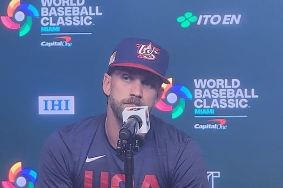 WBC特惠争议→"恶棍美国"被指责！ 哈珀笑着说:"要像塔蒂斯一样跳舞吗？"