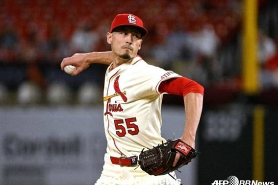 The sample of "How Did You Stop It," WBC's drop O'Brien, "Three hits in one inning, two strikeouts and no runs"... A.C.E in STL