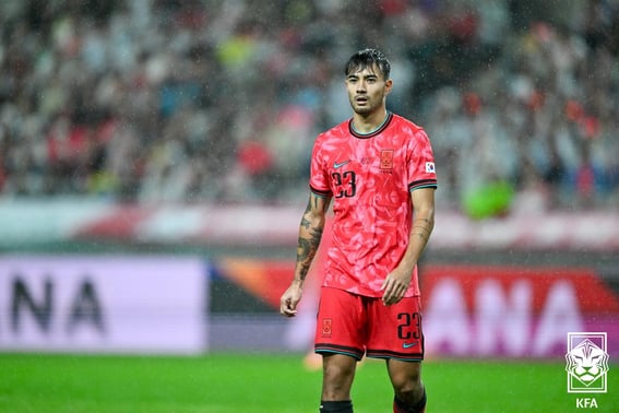 Hana is heading to the World Cup after 'changing the position' and challenging the first foreign-born Korea in South Korea.