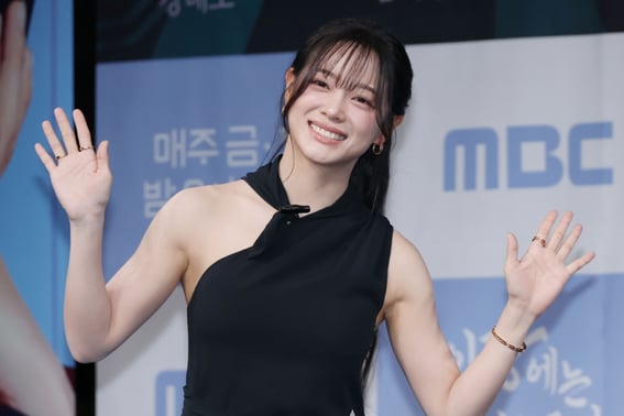 Kim Se-jung's New Start "One side of my heart is heavy." [Professional]