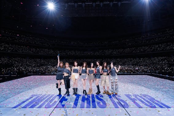 Twice khép lại thành công concert tại Đài Bắc với 120.000 người xemToàn bộ vé đã được bán hết trong 3 ngày