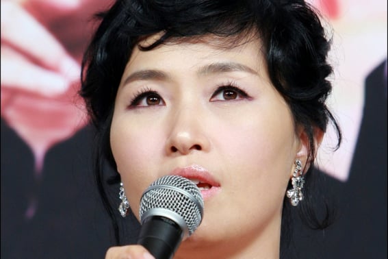 Jo Gap-kyung of "A Love Affair", is she on a variety show? Rath said, "I'm trying to figure out what's going on." [Official]