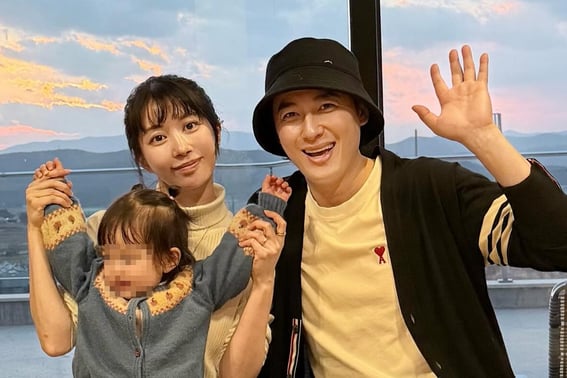 Two miscarriages.."Lee Ji-hoon ♥" Ayane, "Hold the transplanted embryo well, give me the energy to 'Mother, the Year of the Horse'.""