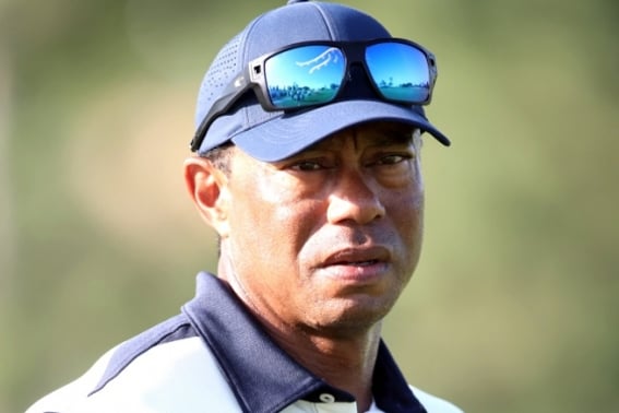 Tiger Woods bị cảnh sát bắt vì nghi ngờ lái xe bằng ma túy Đến cả tai nạn lật xe