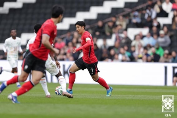 "I'm sorry" 0:4 defeat → Son Heung-min bowed his head "We meet a stronger team at the World Cup... I'm sure the players felt it a lot