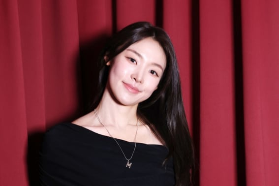 "Solo hell 5." Choi Mina-soo is shaking the fashion world this time.. Survival "Kill It" is here