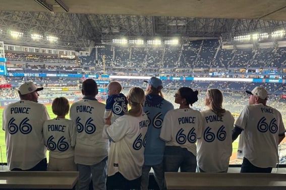 "Травма колена" Понсе, операция окончена, но "решение после рассмотрения нескольких мнений" → Оказывается, интуитивный зять тоже восстанавливается