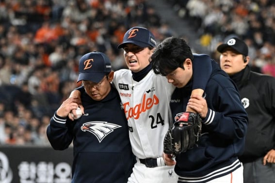 「最悪の結果」ハンファ・ホワイト、ハムストリング筋肉断裂と診断 「最低6週間のリハビリ」··· ウム・サンベクも1軍から除外 [大田現場]