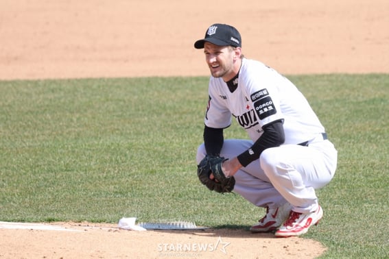 KBO45年首次突破"9名左击球手"→被博世利一人挡住！ KT主场2比0战胜三星 [水源现场评论]