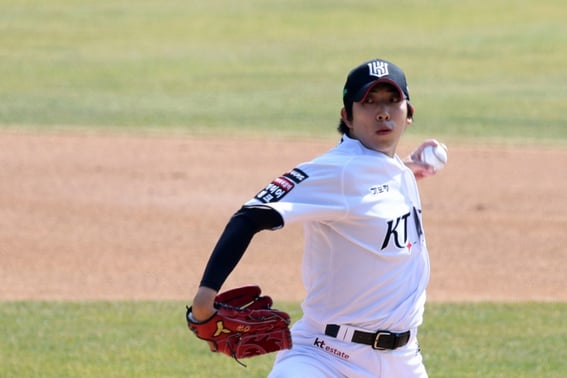 "(So)Hyeongjun ở bên cạnh cứ liên tục ..." KT 5 đã thay đổi hoàn toàn, thay đổi thói quen ăn uống và tập 6 là 148km! Tôi không ghét sự can thiệp của bạn cùng phòng.