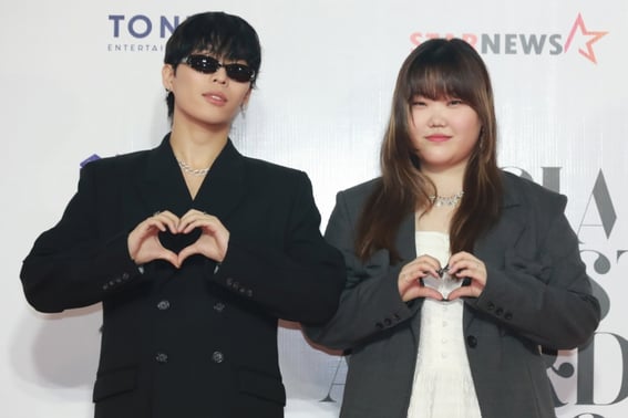 乐童音乐家李灿赫离开YG的理由是"不是背叛..我的色彩变大了。" [Star Issue]